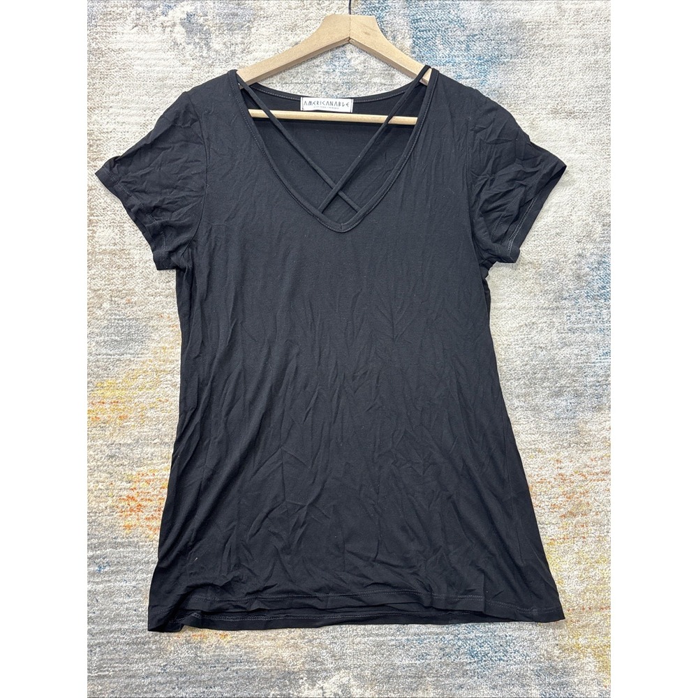 Americanable Women's Black V-Neck Criss Cross Tee Made Casual Top